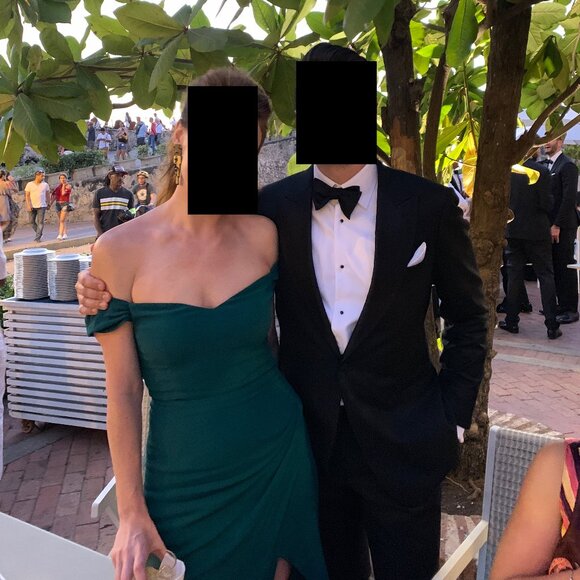 Reformation Dresses & Skirts - Reformation Marilyn Dress size 4 Emerald